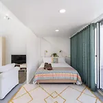 Apartment Succeed Campo Pequeno Lisbon
